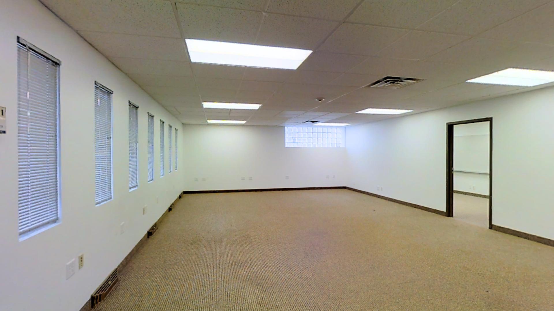 1,373 SQFT Woodbury Office Space for Rent